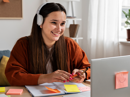 Live Classes & Assignments Card Image